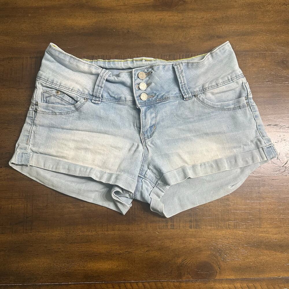 Y2K‎ Low Rise Light Wash Denim Shorts 9 Rolled Cuff Festival Stretch Distressed